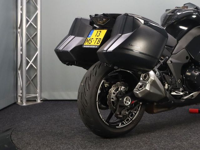 kawasaki - z-1000-sx