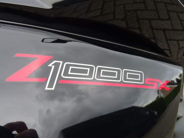 kawasaki - z-1000-sx-abs