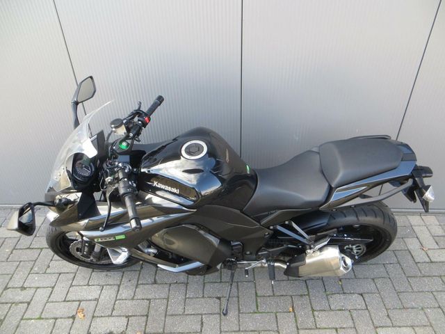 kawasaki - z-1000-sx-abs