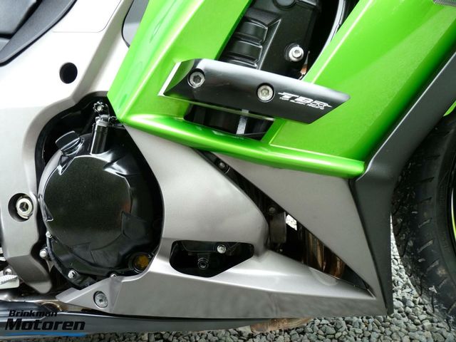 kawasaki - z-1000-sx-abs