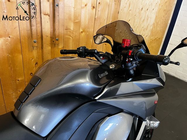 kawasaki - z-1000-sx-abs
