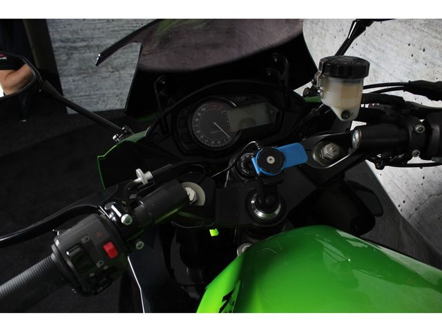 kawasaki - z-1000-sx-abs