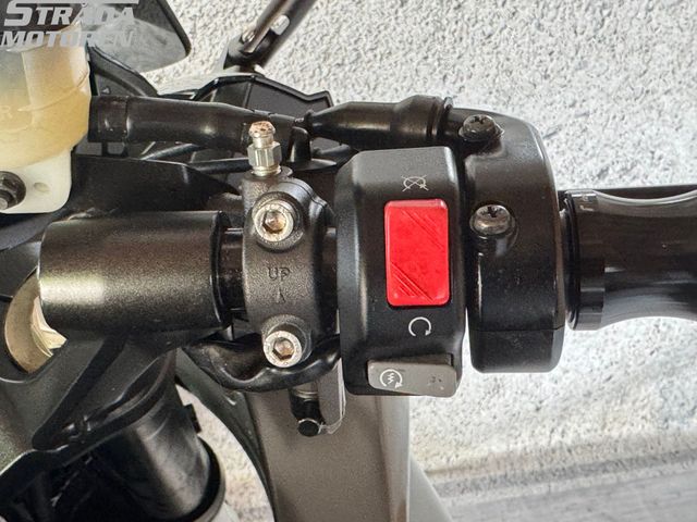 kawasaki - z-1000-sx-abs