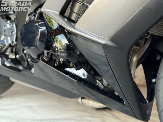 kawasaki - z-1000-sx-abs