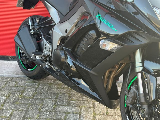 kawasaki - z-1000-sx-abs