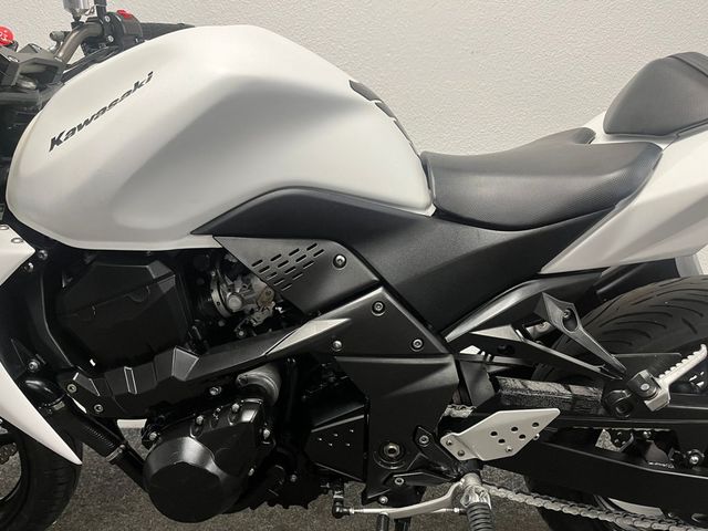 kawasaki - z-750