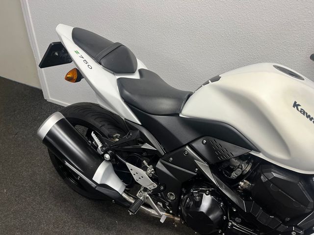 kawasaki - z-750