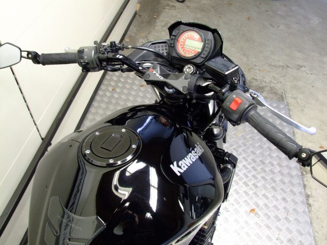 kawasaki - z-750