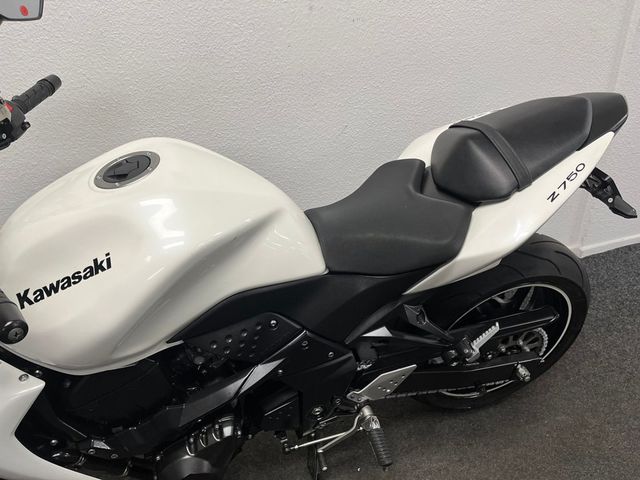 kawasaki - z-750-abs