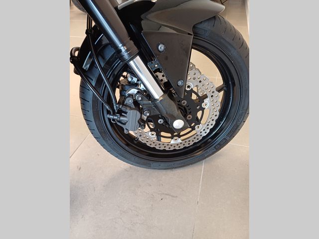 kawasaki - z-750-abs