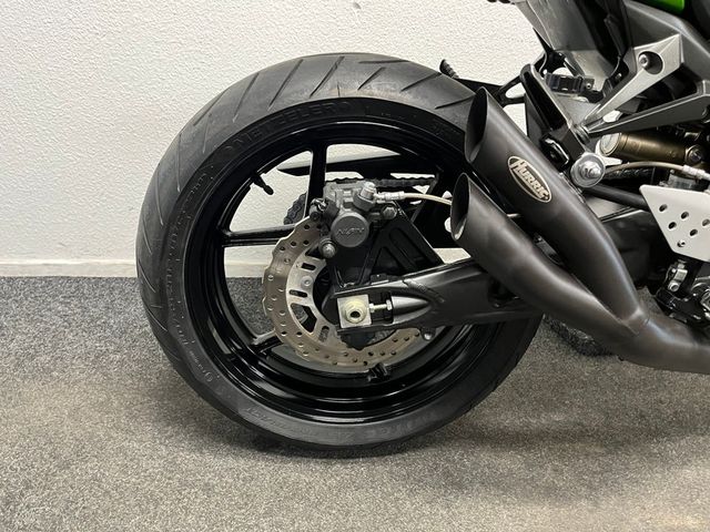 kawasaki - z-750-r