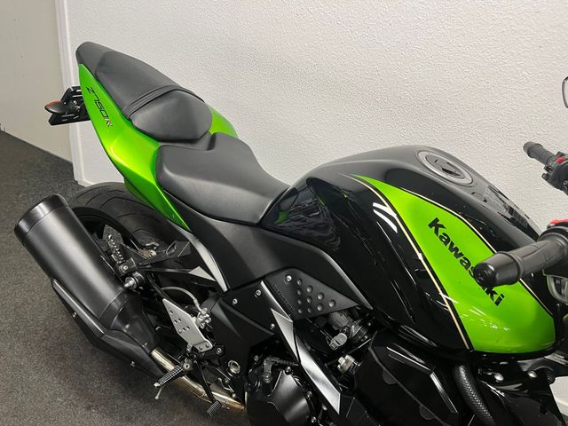 kawasaki - z-750-r