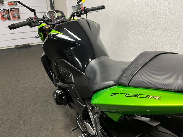 kawasaki - z-750-r