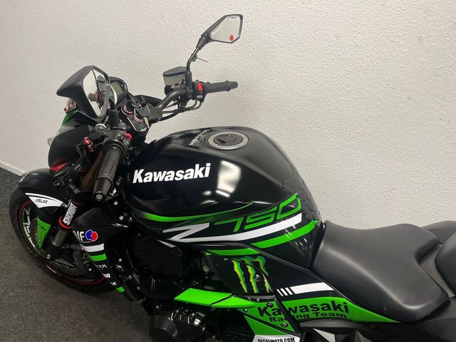 kawasaki - z-750-r