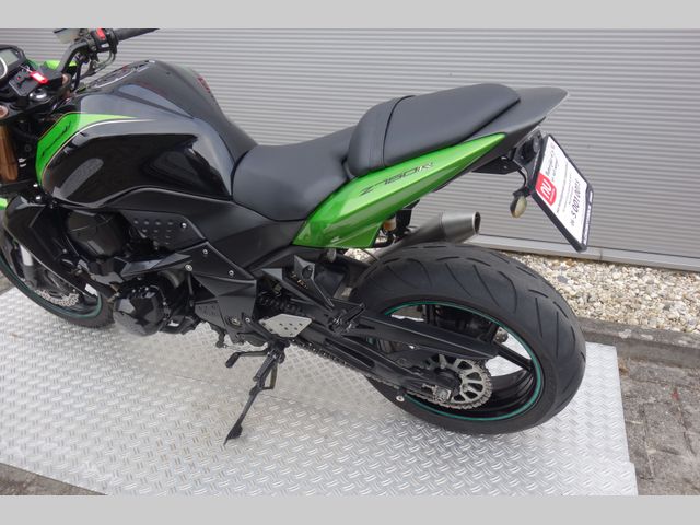 kawasaki - z-750-r