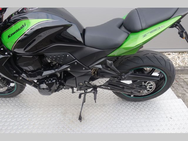 kawasaki - z-750-r