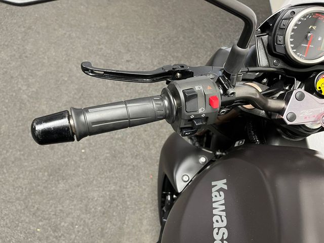 kawasaki - z-750-r-abs