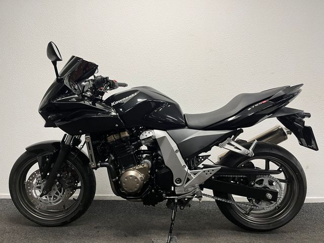 kawasaki - z-750-s