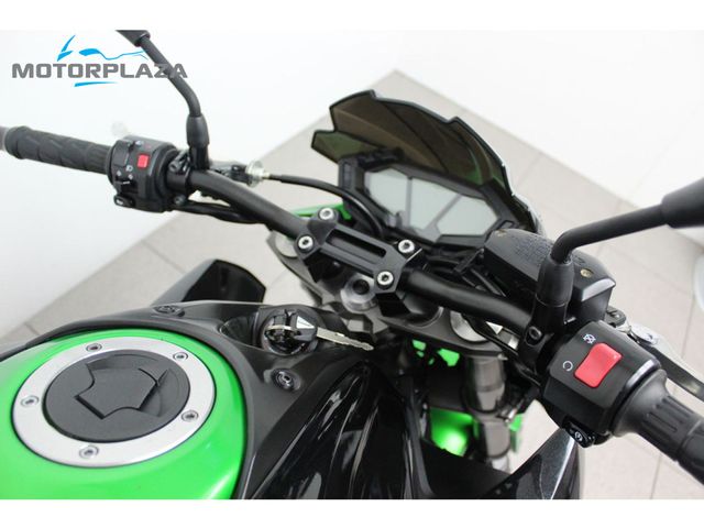 kawasaki - z-800-abs