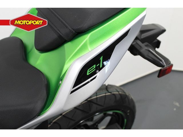kawasaki - z-e-1