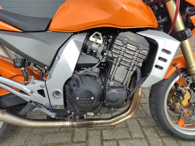 kawasaki - z1000