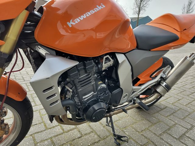 kawasaki - z1000