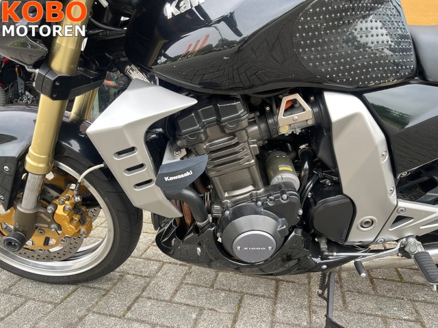 kawasaki - z1000