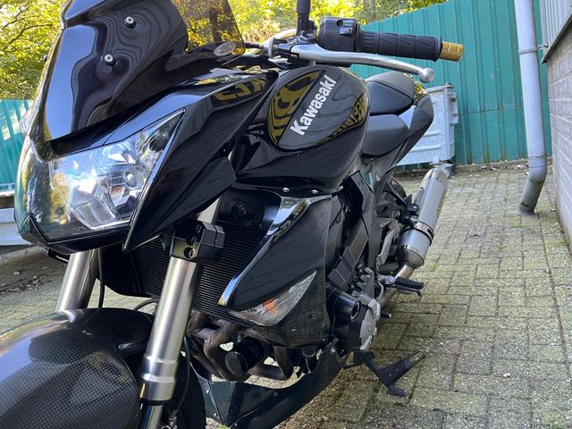 kawasaki - z1000