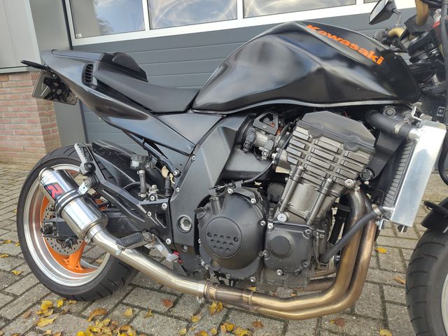 kawasaki - z1000