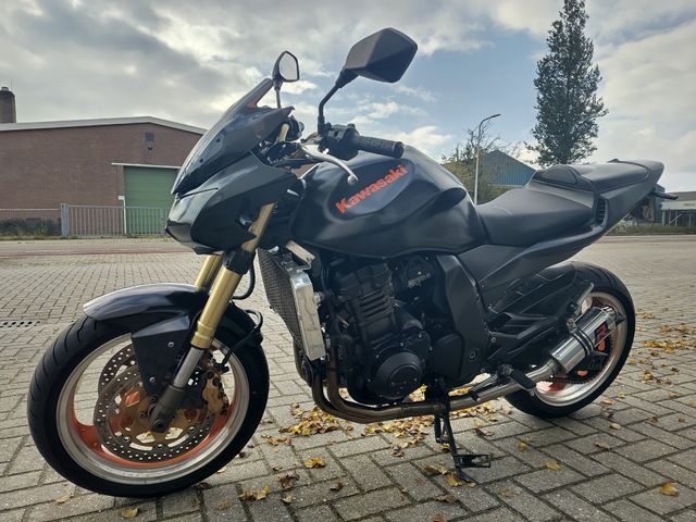 kawasaki - z1000