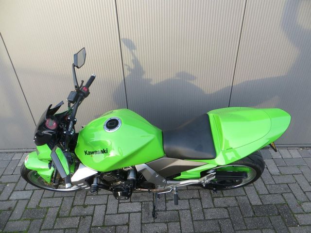 kawasaki - z1000