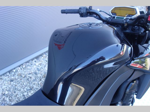 kawasaki - z1000