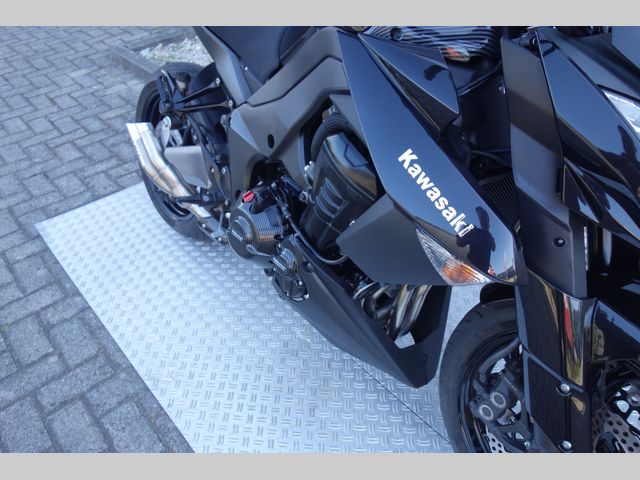 kawasaki - z1000
