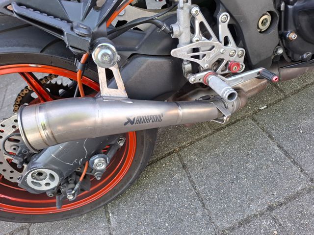kawasaki - z1000