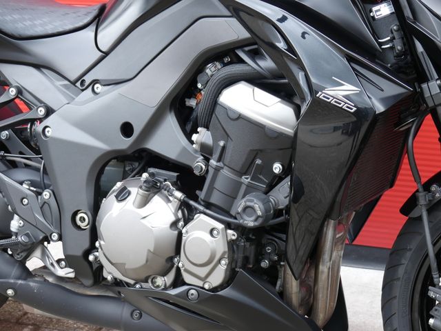 kawasaki - z1000-abs