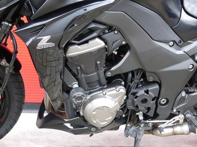 kawasaki - z1000-abs