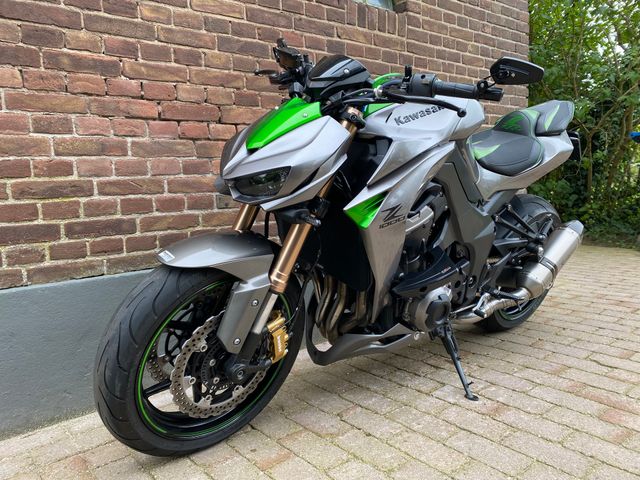 kawasaki - z1000-abs