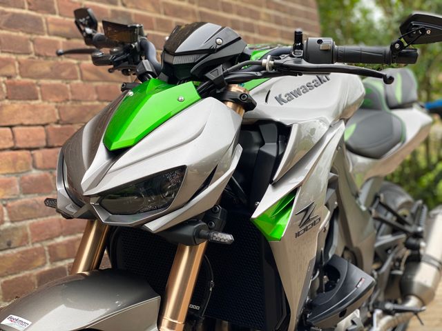 kawasaki - z1000-abs