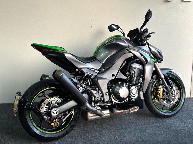 kawasaki - z1000-abs