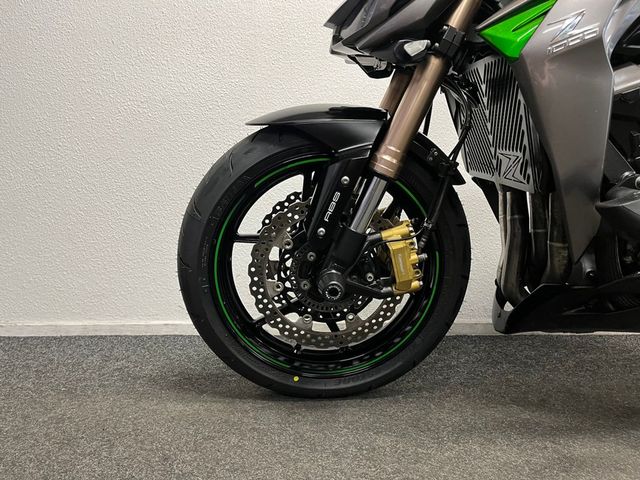 kawasaki - z1000-abs