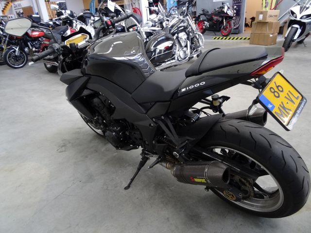 kawasaki - z1000-abs