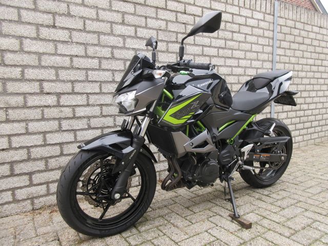 kawasaki - z400