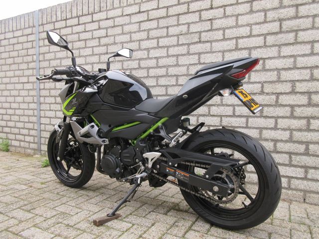 kawasaki - z400