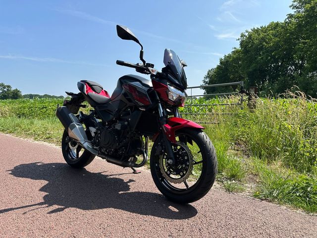 kawasaki - z400