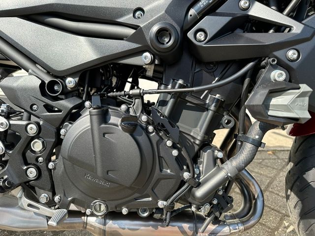 kawasaki - z400