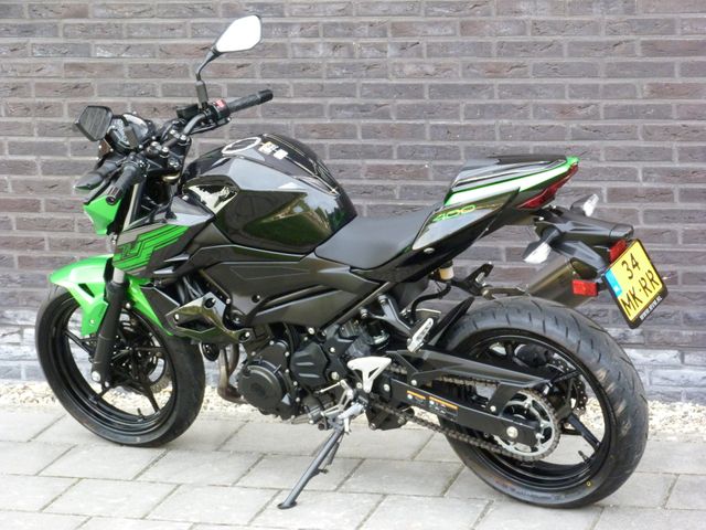 kawasaki - z400-performance