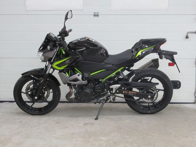 kawasaki - z400-performance