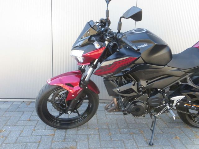 kawasaki - z400-performance