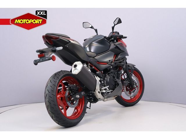 kawasaki - z500-se