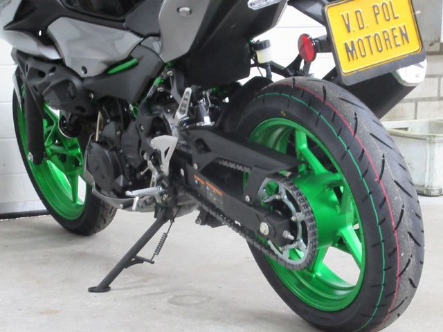 kawasaki - z500-se